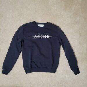 Zara Men's Crewneck Navy Blue Sweatshirt, Size Medium